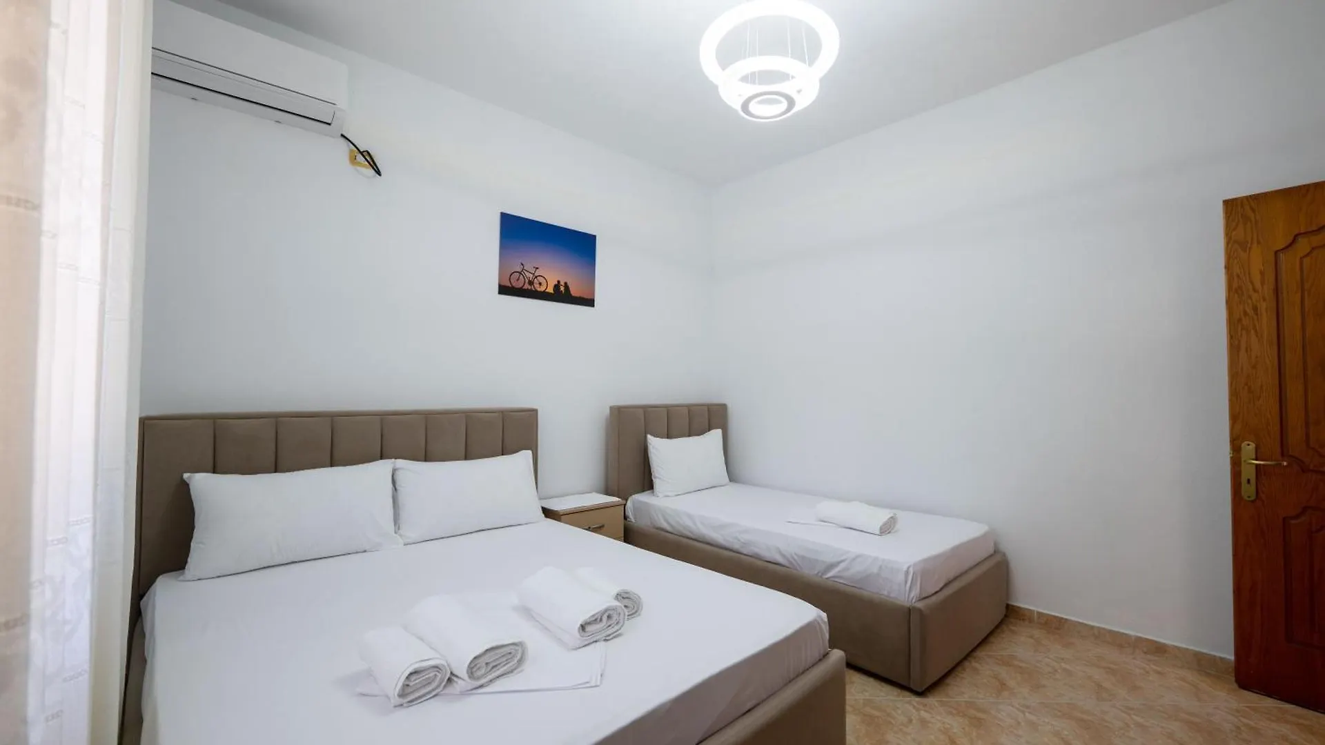 Marjol Apartments Εξαμίλιο