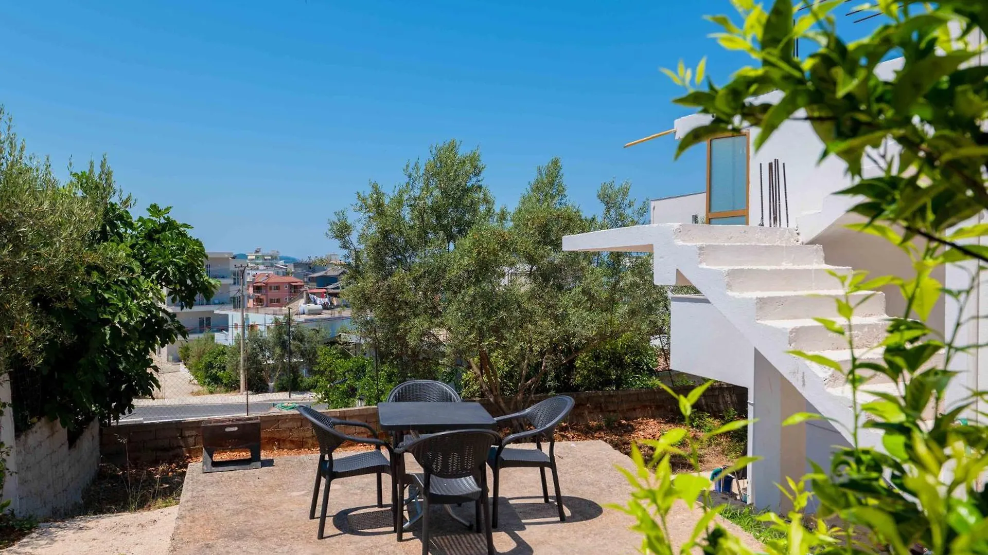 Marjol Apartments Εξαμίλιο 0*,